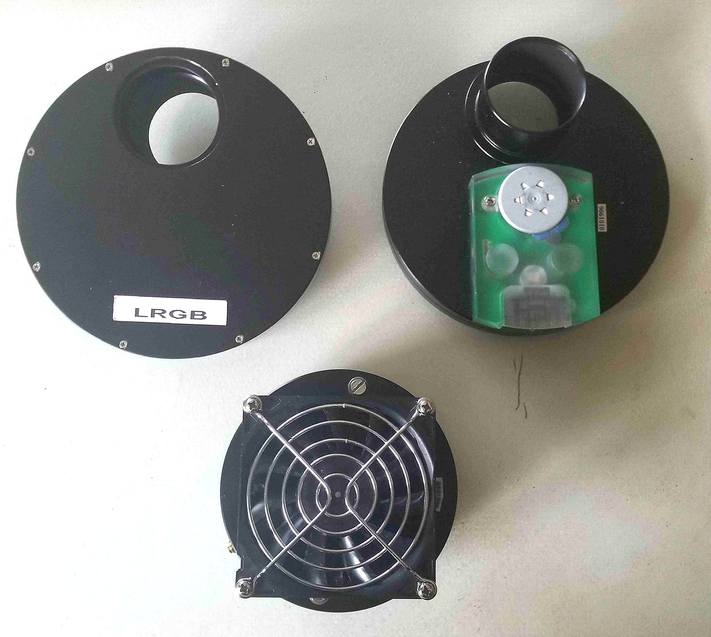 Used - QHYCCD QHY9M Monochrome Camera w/ 2x QHYCFW1 (5x2") Filter Wheels + Power Supply/Cables